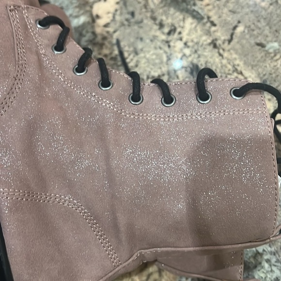 STEVE MADDEN Boots - Picture 7 of 12